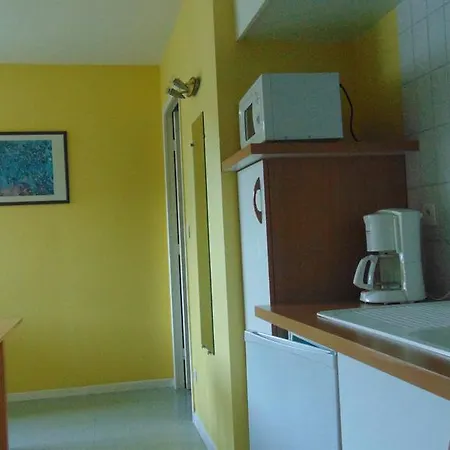 Apartment La Peyrie